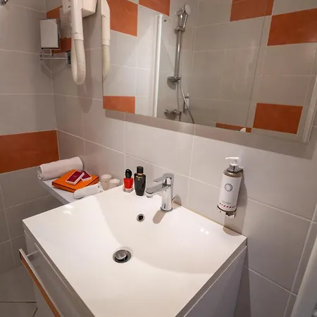 Hotel Brun Saint-Lattier