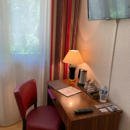 Brun Hotel Saint-Lattier